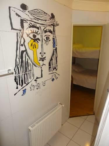 Hostal El Raco Сантяго Екстериор снимка